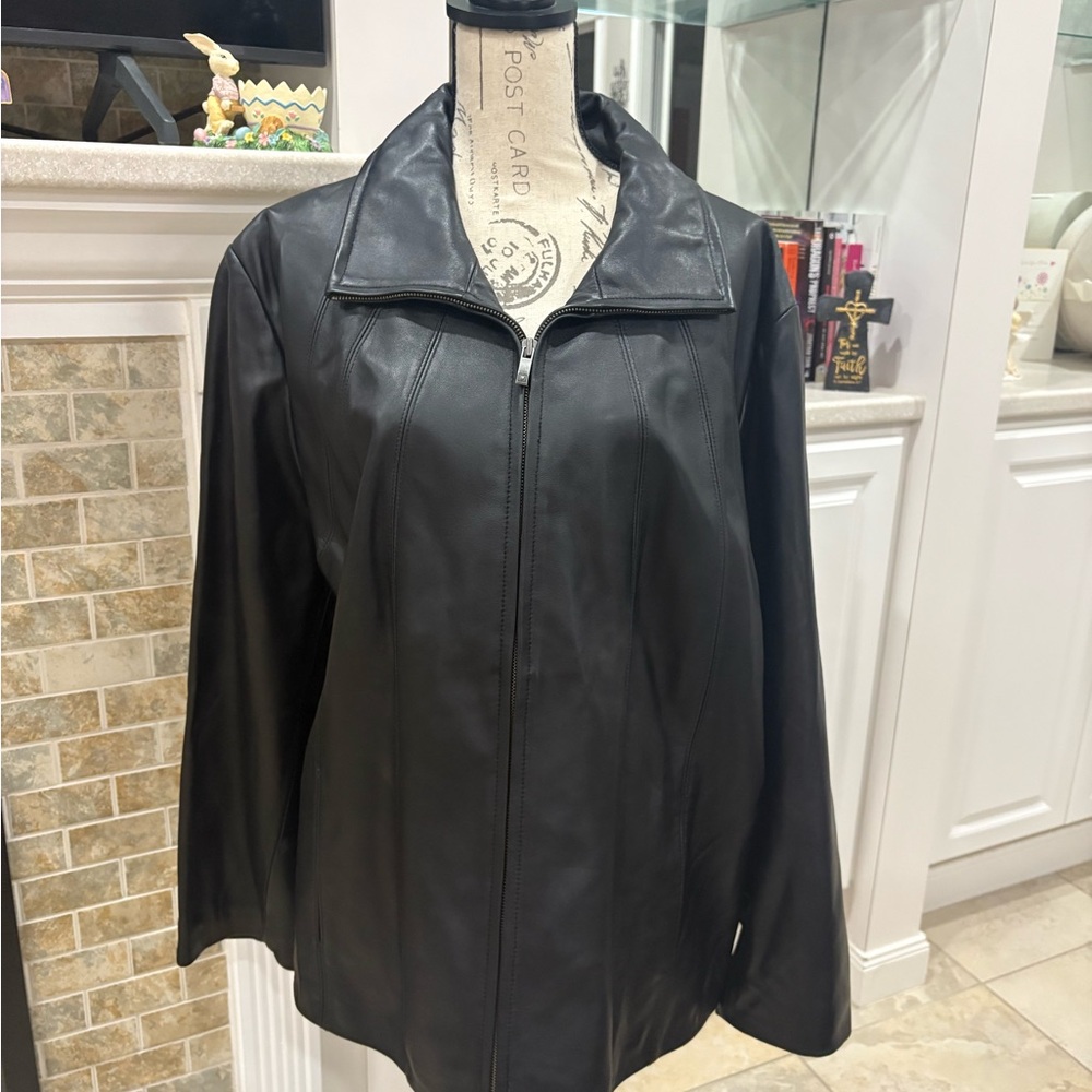 Men’s Black Leather Jacket